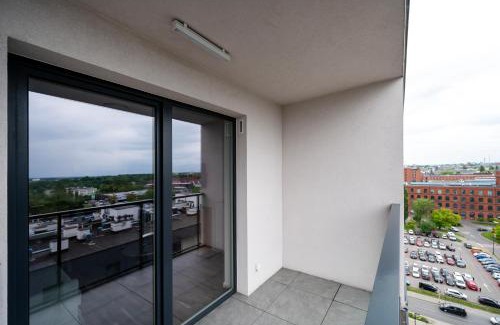 Baluty Apartment | Manufaktura Comfort Apartment by BookingHost