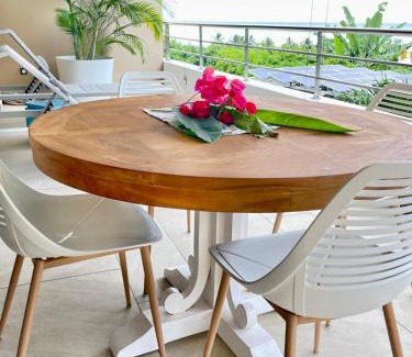 Punaauia House | Manuia luxury apartment - Tahiti Punaauia -Wi-Fi Netflix pool & gym