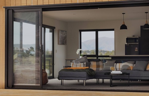 Ben Ohau House | Manuka Vista | under the stars getaway