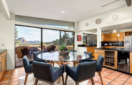Sedona House | Manzanita | OMG Red Rock Views | Hot Tub | Fire Pit | Walk to Uptown Sedona