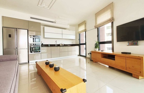 Jaffa Apartment | Maon Rubis - Two Bedroom Apartment, Sleeps 5