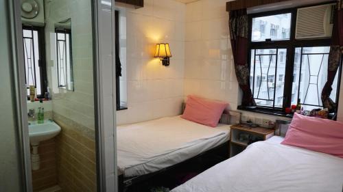 Tsim Sha Tsui House | Maple Leaf Guest House
