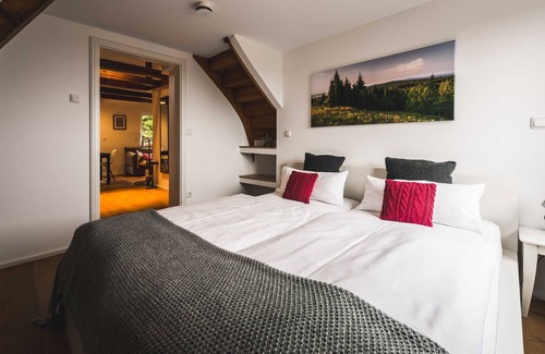 Baerenburg Apartment | Maple top - maple avenue