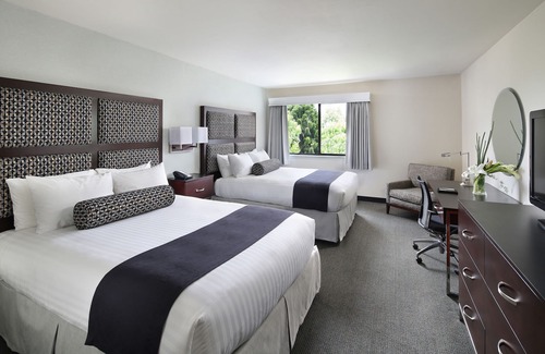 Sunnyvale Hotel | Maple Tree Inn