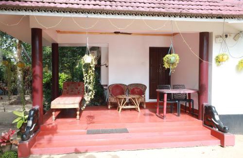 Mararikulam Bed & Breakfast | Maràri neena beach homestay