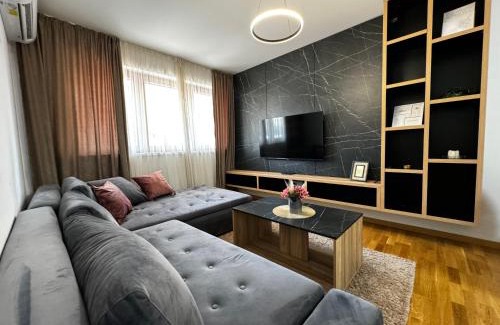 City Center Apartment | MAR Residence 14