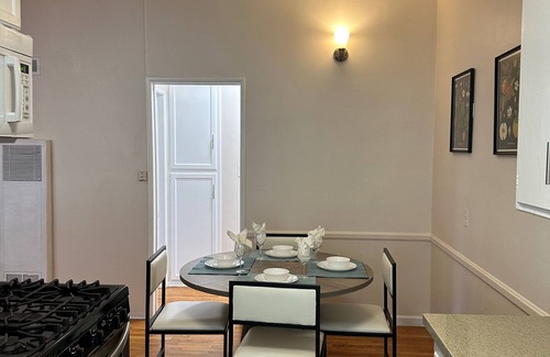 Del Rey Apartment | Mar Vista 1bd Room Apt with Parking