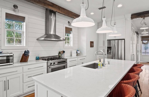 Seacrest Beach House | Mar y Arena, Seacrest stunner on nature trail; walk to Rosemary Beach. 4 bikes