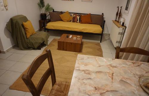 Heraklion Apartment | Mara's cozy city apt