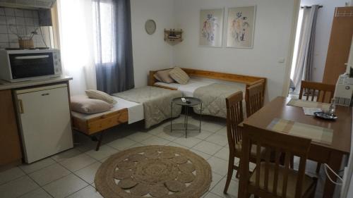 Heraklion Apartment | Mara's cozy city apt