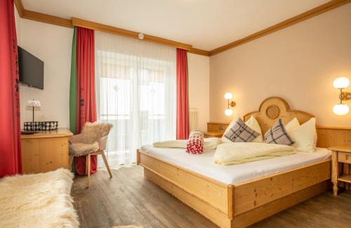 Kaprun House | Mara's Little Boutique Sleepover - Budget Holiday Home