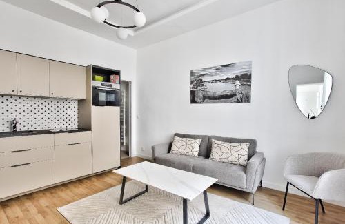 Arts-et-Metiers Apartment | Marais Elegence Suites - Two bedrooms