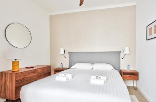 Arts-et-Metiers Apartment | Marais Elegence Suites - Two bedrooms