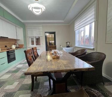 Karakol House | MARAL GuestHouse