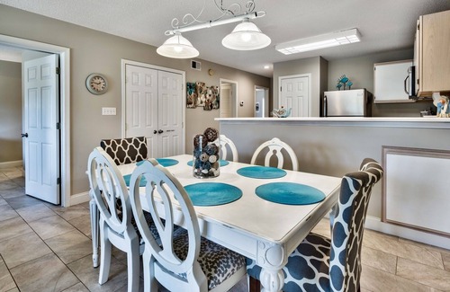 Miramar Beach Condo | Maravilla Resort Condo - Great View & Pet Friendly!
