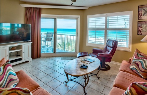 Miramar Beach Apartment | Maravilla Top Floor Gulf Front! Pet Friendly!