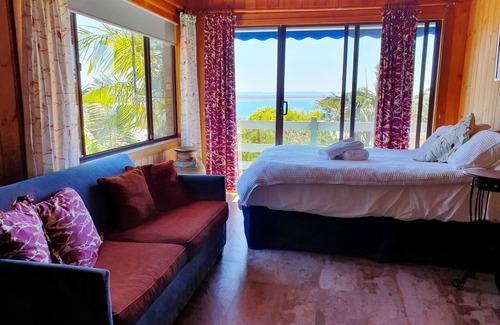 Vincentia House | Marazul Paradise Beach House