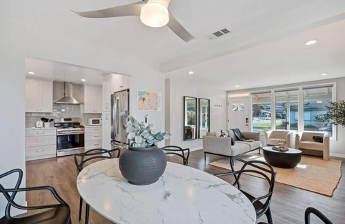 Linda Mar House | @ Marbella Lane - 3BR Designer Home in Pacifica