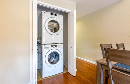 Willow Glen House | @ Marbella Lane 6BR Duplex in Downtown San Jose