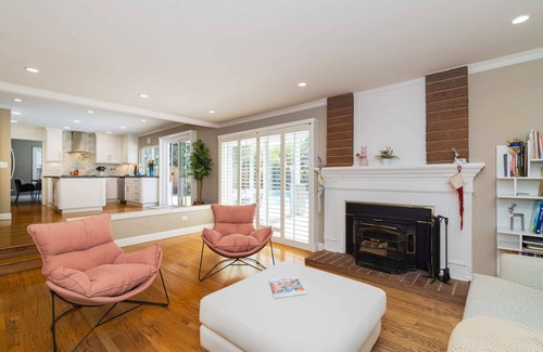 East San Jose House | @ Marbella Lane - Blissful 4BR Home w/Pool in SJ