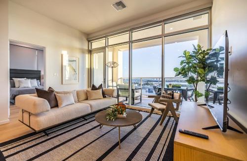 Waterfront Apartment | @ Marbella Lane - Luxury Beachside 2BR