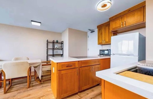 Waikiki Apartment | @ Marbella Lane - Wind'kissed Oceanfront Seascape
