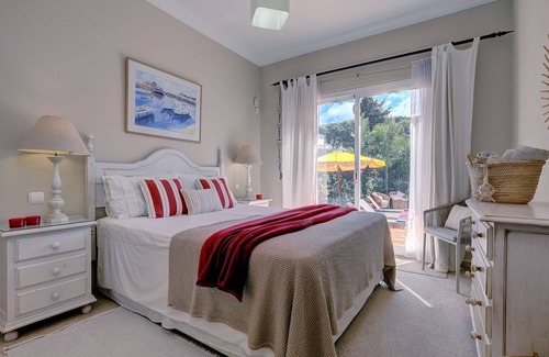 Artola Villa | Marbella private villa, heated pool - Jacuzzi available - Sleeps 8