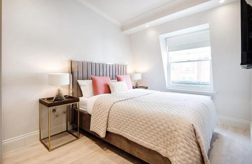 City of Westminster Apartment | Marble Arch Suite 4