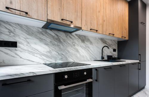 Sofia City Center Apartment | Marble Essence 2BD Retreat in Top City Centre by Flat Mаnager