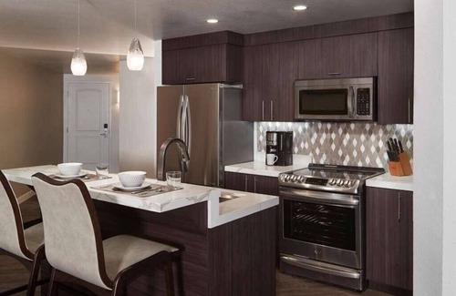 Carlsbad Condo | MarBrisa, a Hilton Grand Vacations Club - 1 Bedroom Premier
