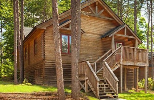 Gordonsville Cabin | March 24th - 30th, 2018 ~ 3 Bedroom Cabin ~ Shenandoah Crossing Resort