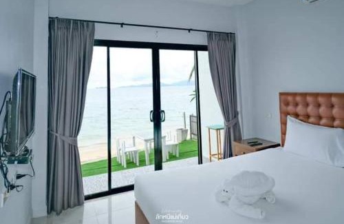 Bang Po Hotel | March Samui Resort