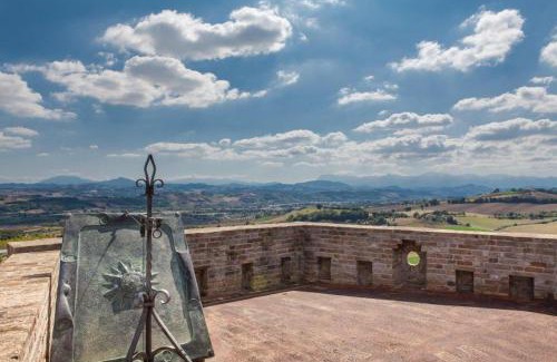 Magliano di Tenna House | MarcheAmore - Torre da Bora, Luxury Medieval Tower