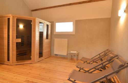 Marchin House | Marchin Castle with Sauna
