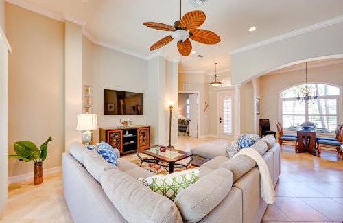 Marco Island House | Marco Island Home with Private Pool 3 Mi Beach!