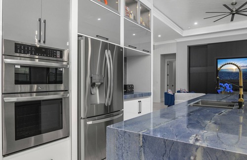 Marco Island House | Marco Premium Escape – A Waterfront Masterpiece of Coastal Elegance