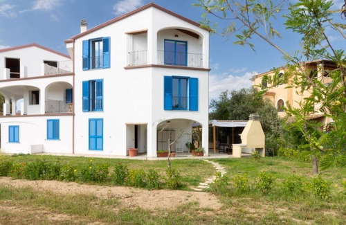Arbatax Apartment | "Mare" Apartment is on the first floor with a large veranda