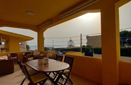 Marsala House | Mare Nella