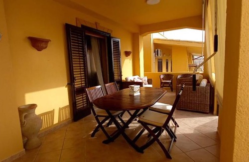 Marsala House | Mare Nella