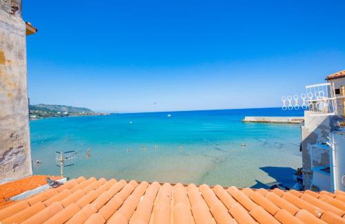Old Town Apartment | Marechiaro House