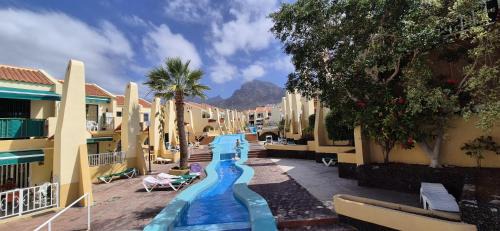 Costa Adeje Apartment | Mareverde complex whit diffuse pool and chiringuito