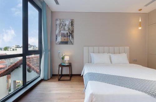 Quang An Apartment | Margaery Lakeside - 2 Bedroom Apartment with Balcony