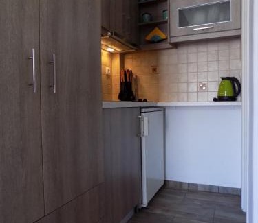 Apollonia House | Margarita Karidi