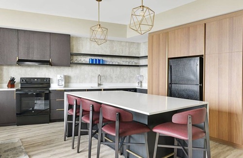 Downtown Atlanta Condo | Margaritaville Vacation Club Atlanta | 3BR