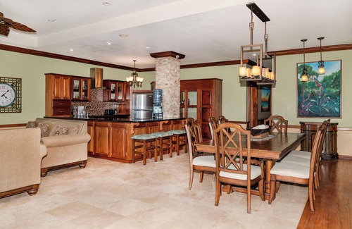 San Pedro Condo | MargaritaVils Luxury 3 BR/3 BA Beachfront Condo - Ambergris Caye, Belize