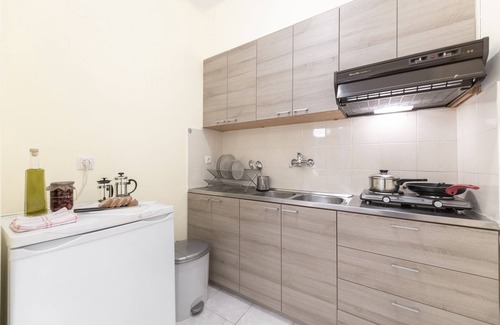 Melissopetra House | Maria Apartments