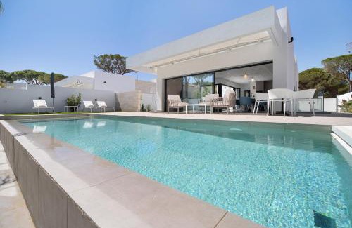 Poblado Sancti Petri Villa | Maria del Mar Sea Villa