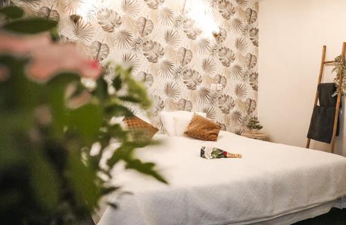 Saint-Gatien-des-Bois Hotel | Maria Grazia Hotel