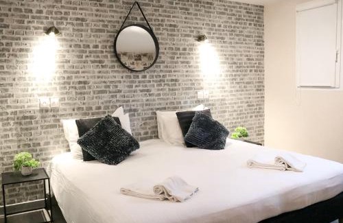 Saint-Gatien-des-Bois Hotel | Maria Grazia Hotel