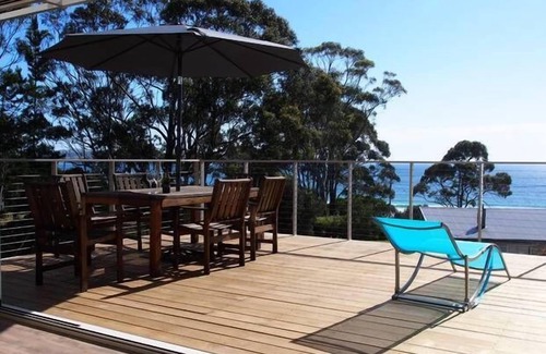 Spring Beach House | Maria Island Vista at Spring Beach